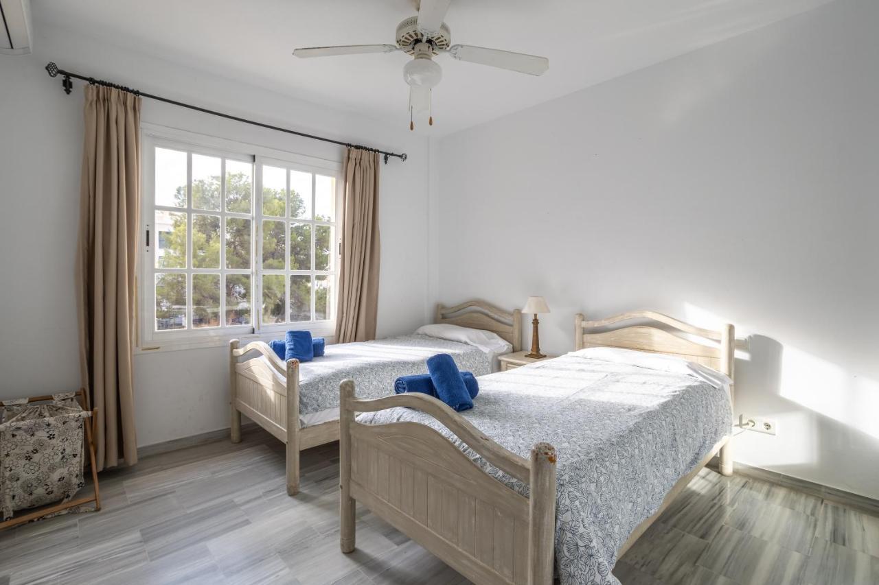 Las Flores 5 - Large Townhouse Nerja Exterior photo