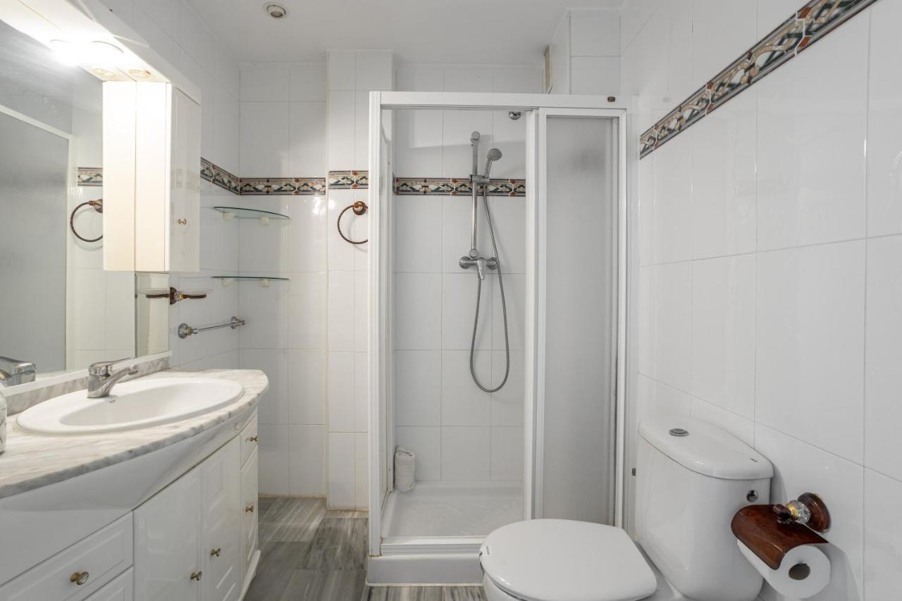 Las Flores 5 - Large Townhouse Nerja Exterior photo